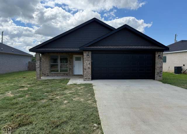 Property at 133 Redwood Dr, Bono, AR 72416, 3 beds, 2 baths