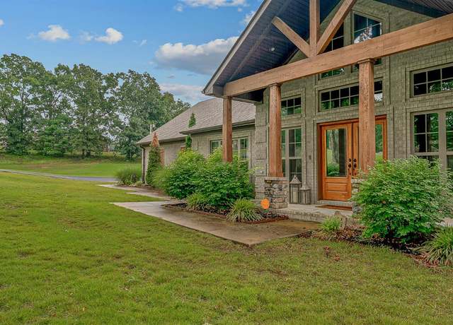 Property at 914 County Road 476 Rd, Jonesboro, AR 72404, 3 beds, 2.5 baths