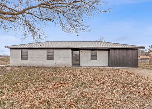 Property at 101 Carriage Dr, Osceola, AR 72370, 3 beds, 1 bath