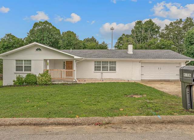Property at 4806 Mcphill Dr, Paragould, AR 72450, 5 beds, 3 baths