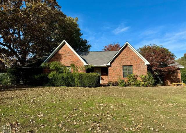 Property at 3426 Aggie Rd, Jonesboro, AR 72405, 4 beds, 2 baths