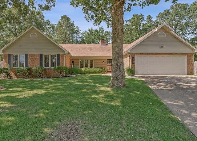 Property at 603 Arrowhead Dr, Jonesboro, AR 72401, 4 beds, 2 baths