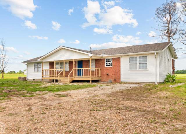 Property at 3195 Highway 135 S, Paragould, AR 72450, 4 beds, 2 baths