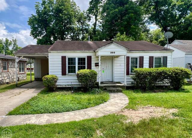 Property at 900 W Thompson St, Paragould, AR 72450, 2 beds, 1 bath
