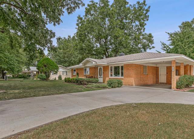 Property at 600 Fielder St, Bay, AR 72411, 3 beds, 1.5 baths