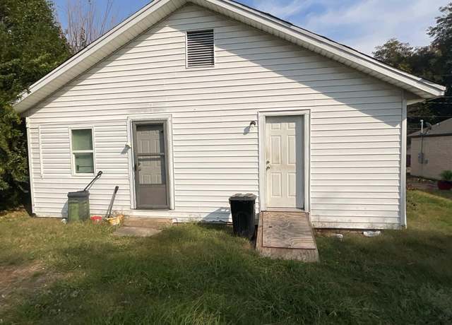 Property at 410 N 5th St N, Paragould, AR 72450