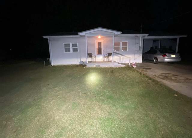 Property at 104 Barkley St, Brookland, AR 72417, 2 beds, 1 bath