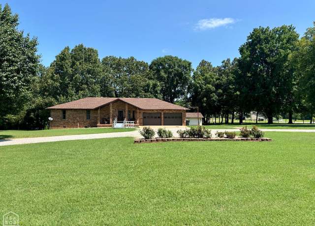 Property at 201 County Road 712, Jonesboro, AR 72405, 3 beds, 2 baths