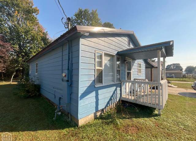 Property at 1111 S Porter St S, Paragould, AR 72450, 3 beds, 1 bath