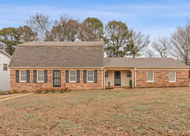 Property at 1712 Covey Dr, Jonesboro, AR 72404, 4 beds, 3 baths