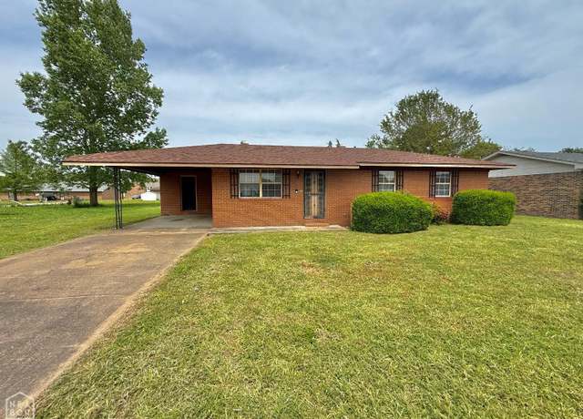 Property at 132 W Cheryl St, Osceola, AR 72370, 3 beds, 1 bath