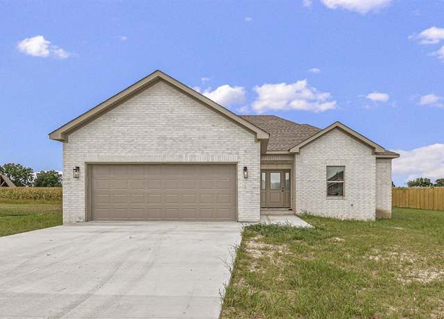 Property at 244 Quincy Cir, Trumann, AR 72472, 3 beds, 2 baths