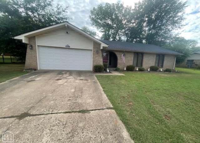 Property at 1128 Eastwood Dr, Booneville, AR 72927, 3 beds, 2 baths