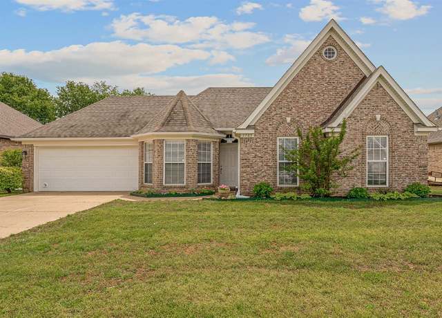 Property at 3705 Ridgeway Cir, Jonesboro, AR 72404, 3 beds, 2 baths