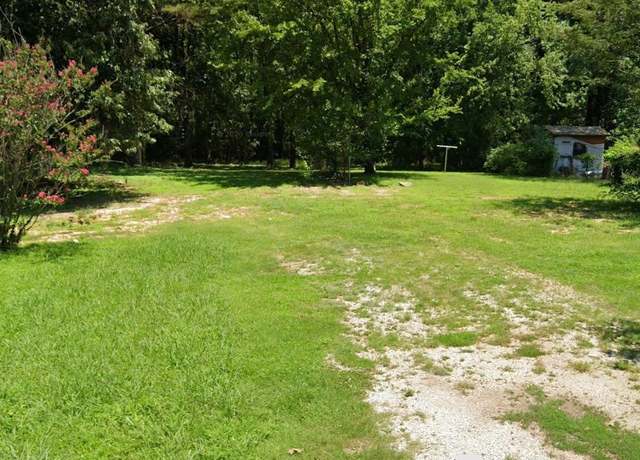Property at 1202 Cartwright St, Jonesboro, AR 72401