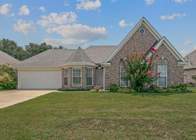 Property at 3705 Ridgeway Cir, Jonesboro, AR 72404, 3 beds, 2 baths