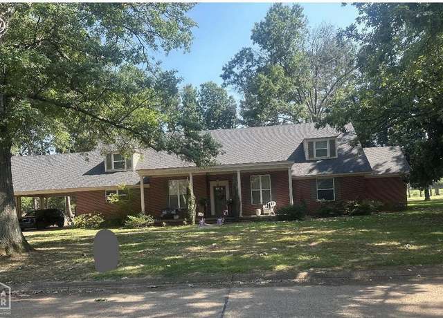 Property at 1 Country Club Rd, Newport, AR 72112, 4 beds, 4 baths