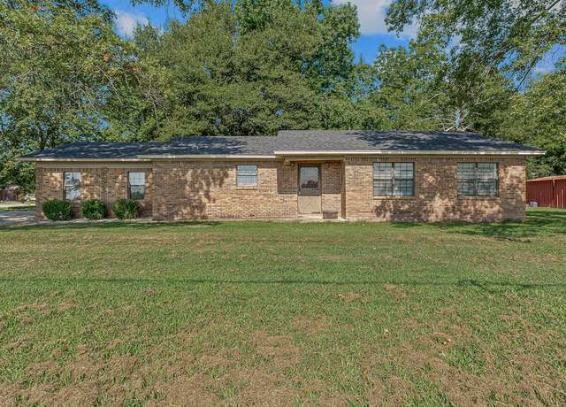 Property at 212 S Main St, Black Oak, AR 72414, 3 beds, 2 baths