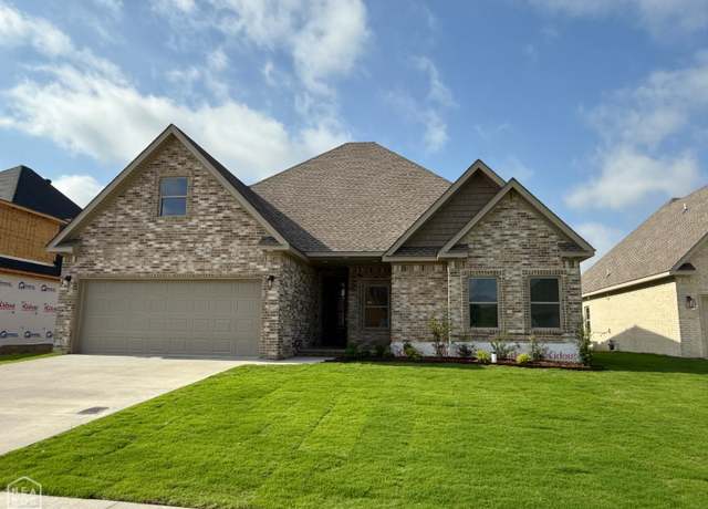 Property at 3101 Bear Creek Cv, Jonesboro, AR 72404, 4 beds, 2 baths