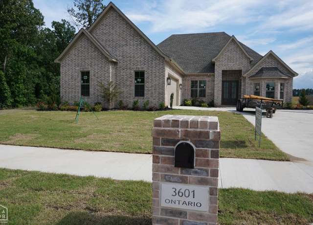 Property at 3601 Ontario Dr, Jonesboro, AR 72404, 5 beds, 3 baths