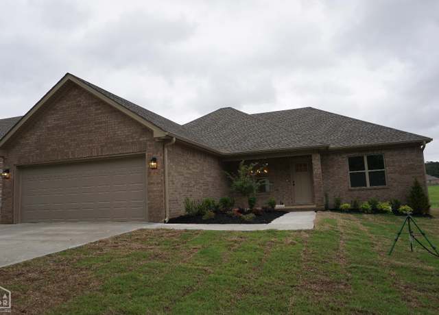 Property at 1804 N Oak St, Brookland, AR 72417, 3 beds, 2 baths