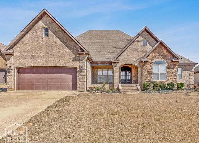 Property at 2216 Williamsburg Dr, Jonesboro, AR 72404, 4 beds, 3 baths