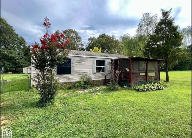 Property at 205 County Road 478, Jonesboro, AR 72404, 3 beds, 2 baths