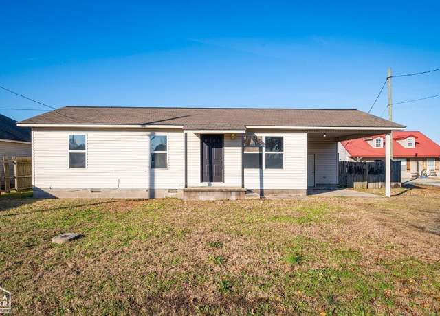 Property at 431 Affinity St, Hoxie, AR 72433, 3 beds, 1 bath