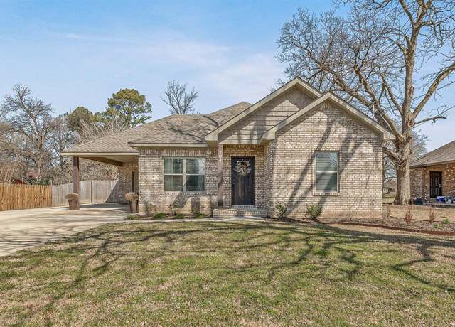 Property at 204 Hogan Ave, Monette, AR 72447, 3 beds, 2 baths
