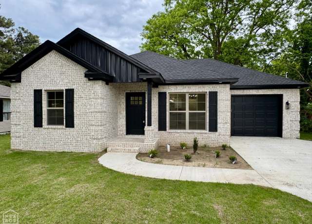 Property at 506 Beauchamp St, Manila, AR 72442, 3 beds, 2 baths