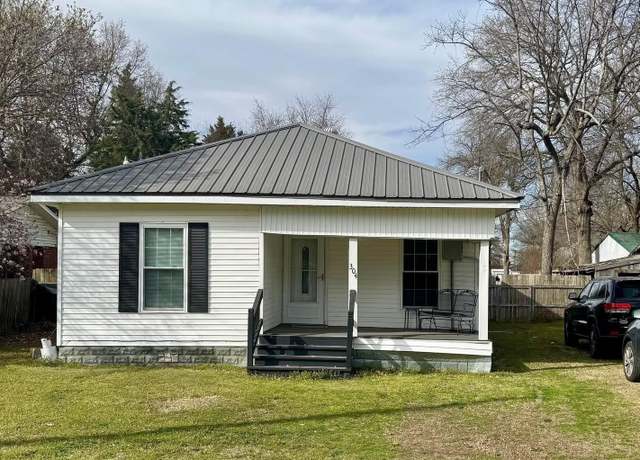 Property at 304 Fisher St, Monette, AR 72447, 2 beds, 1 bath