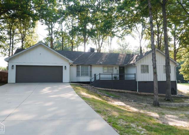 Property at 2604 Covey Dr, Jonesboro, AR 72404, 3 beds, 2 baths