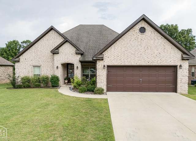 Property at 5301 Bridger Park Ct, Jonesboro, AR 72405, 4 beds, 2 baths