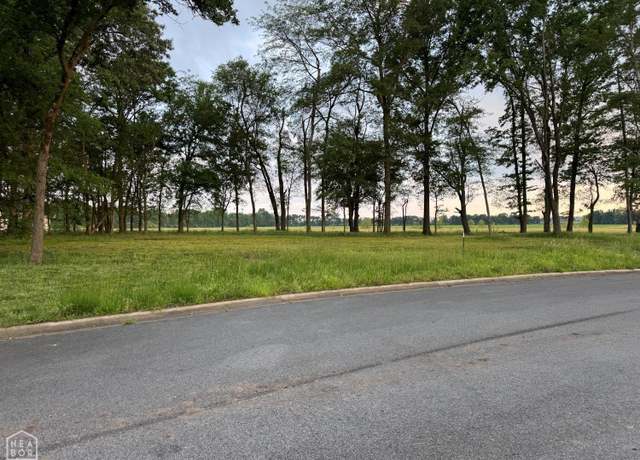 Property at 5712 Bachelors Gulch Dr, Jonesboro, AR 72404