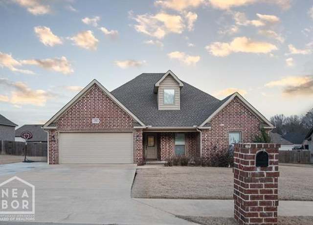 Property at 102 Gulley Dr, Brookland, AR 72417, 4 beds, 2 baths