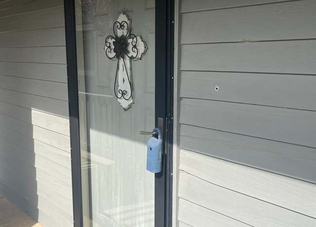 Property at 1300 Church St, Jonesboro, AR 72401, 2 beds, 2 baths
