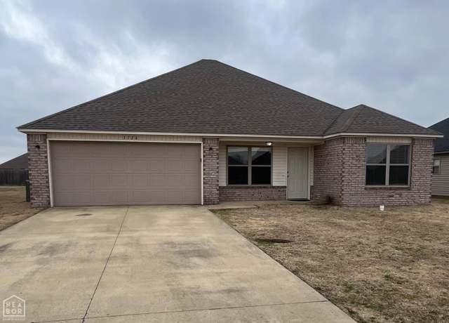 Property at 3726 Remington Dr, Jonesboro, AR 72404, 4 beds, 2 baths