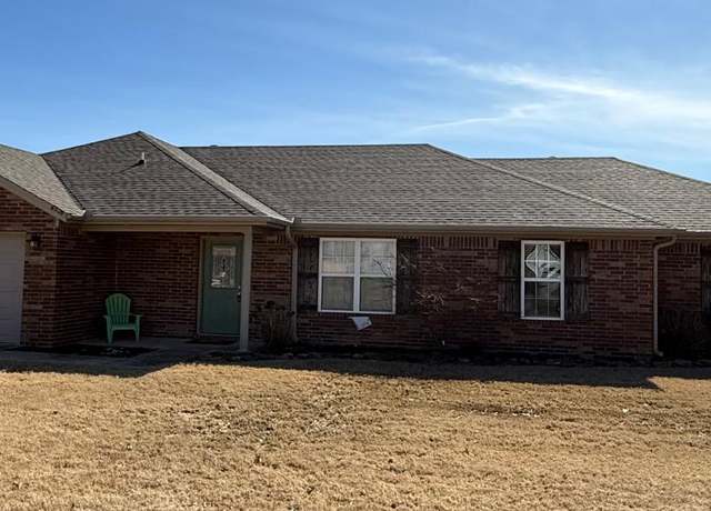 Property at 6025 Whitecliff Dr, Jonesboro, AR 72405, 4 beds, 2 baths