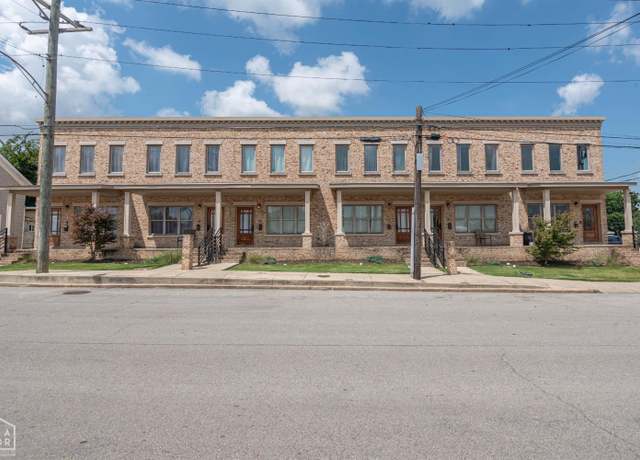 Property at 311 Madison Ave, Jonesboro, AR 72401