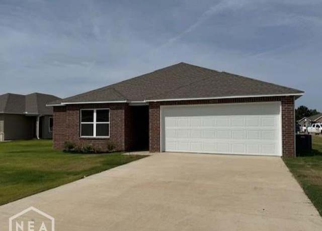Property at 4717 Bosworth St, Jonesboro, AR 72404, 4 beds, 2 baths