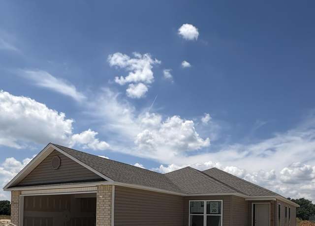 Property at 4721 Bosworth St, Jonesboro, AR 72404, 3 beds, 2 baths