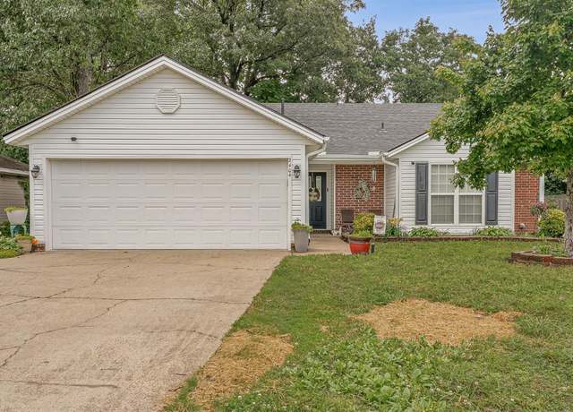 Property at 2404 Chastain Dr, Jonesboro, AR 72405, 3 beds, 2 baths