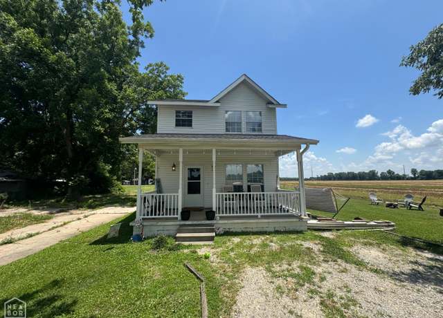 Property at 715 S 5th Ave Ave, Paragould, AR 72450, 2 beds, 1.5 baths