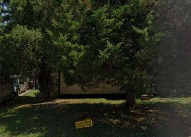 Property at 817 E Rose St, Blytheville, AR 72315, 1 bath