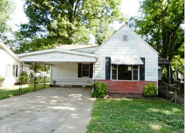 Property at 1704 W Main St, Blytheville, AR 72315, 1 bath