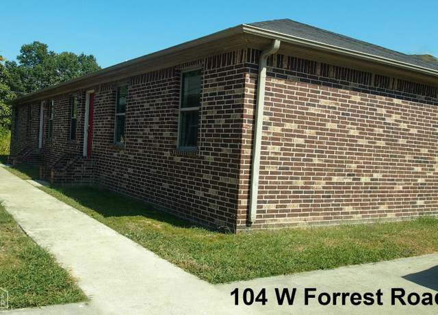 Property at 104 W Forrest St, Jonesboro, AR 72401