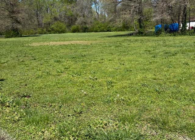 Property at 1004 Rector Rd, Paragould, AR 72450, 2 beds, 1 bath