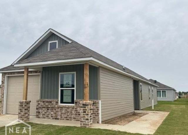 Property at 5706 Boone St, Jonesboro, AR 72404, 2 beds, 2 baths
