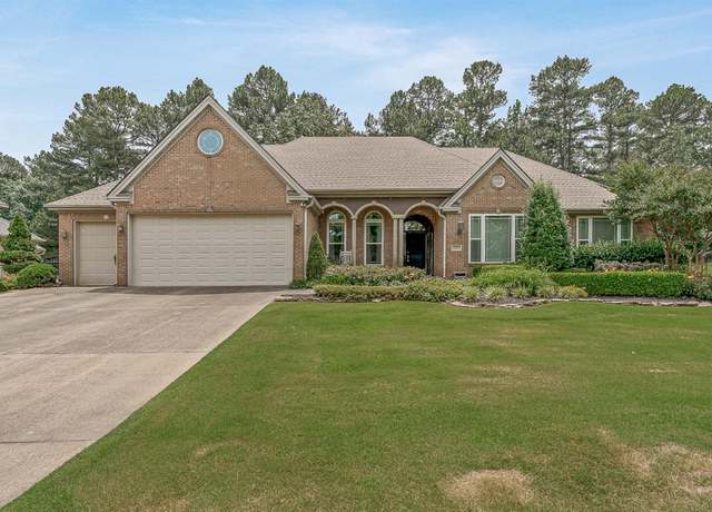 Property at 3821 Pebble Beach dr Dr, Jonesboro, AR 72404, 4 beds, 2.5 baths