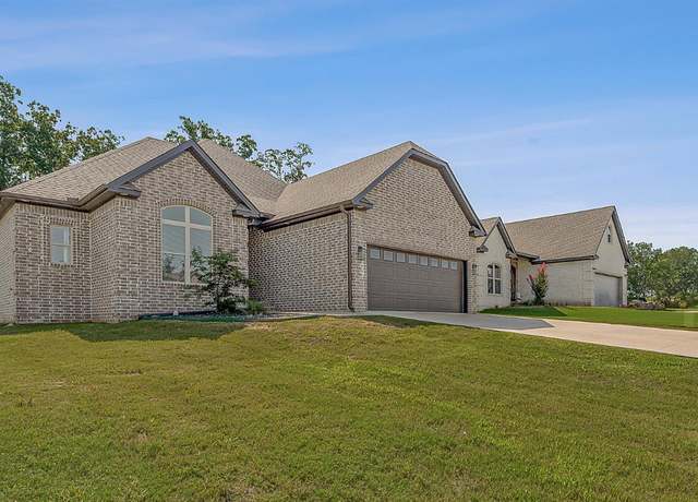 Property at 3408 Valencia, Jonesboro, AR 72405, 4 beds, 2 baths